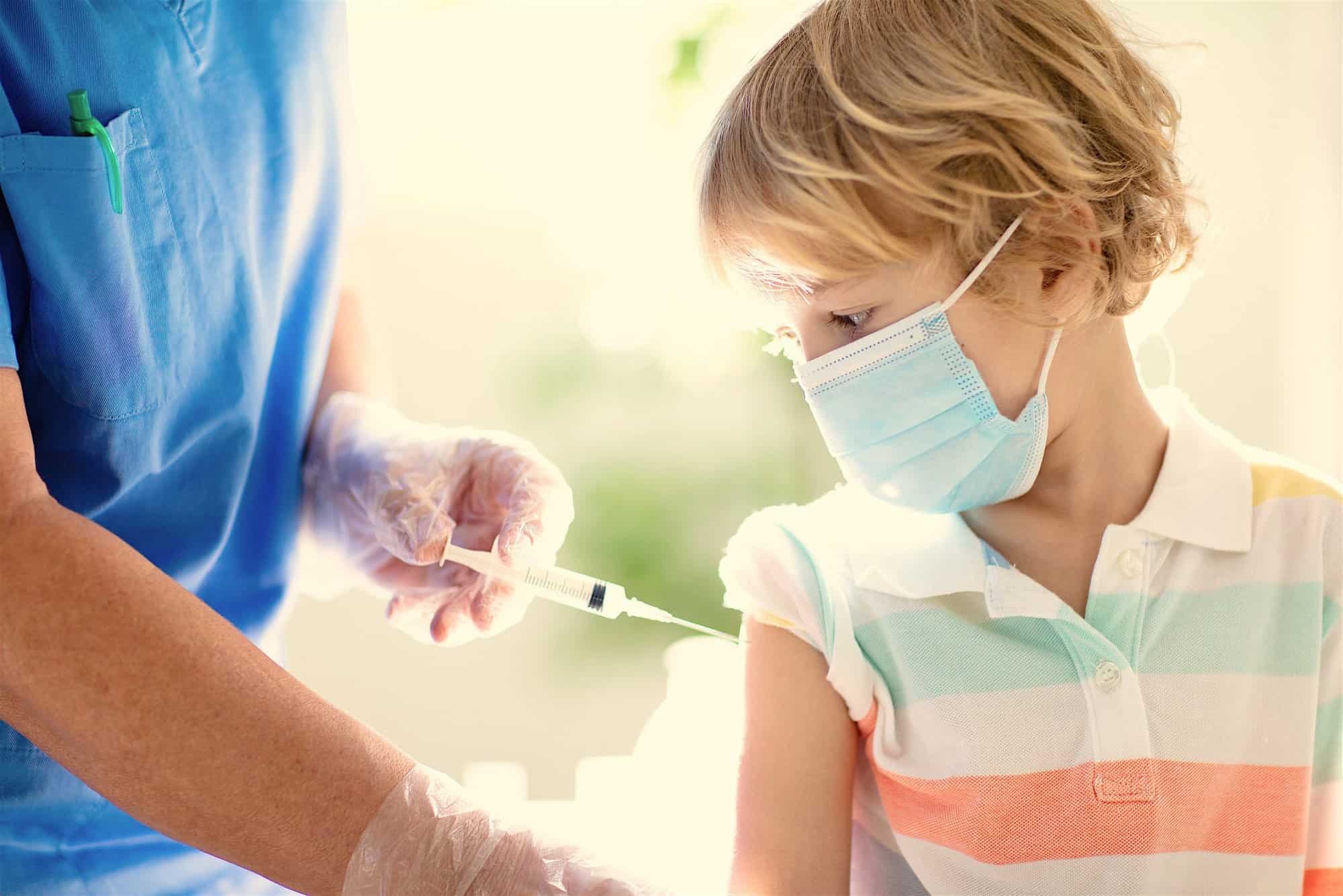 ¿Puede la vacuna de la DTP que reciben normalmente los niños proteger también contra la COVID 19?